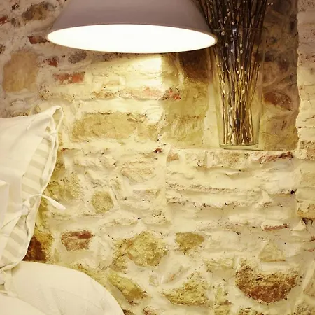 Romantic Escape At Downtown *