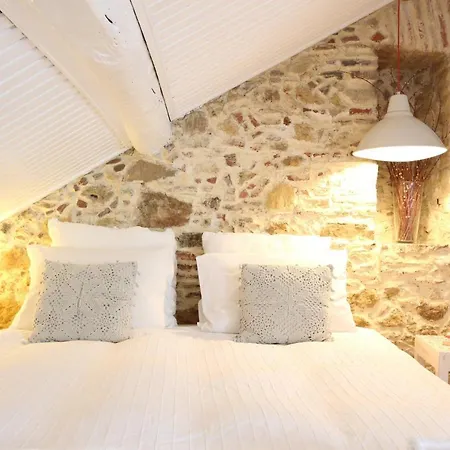 Romantic Escape At Downtown Apartment Lissabon